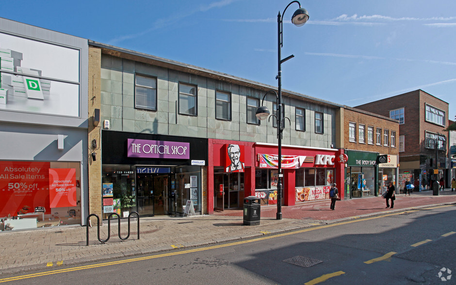 182-186 High St, Hounslow en alquiler - Foto del edificio - Imagen 2 de 2