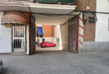 Calle de Concepción de la Oliva, Madrid, Madrid en venta - Foto del edificio - Imagen 2 de 3