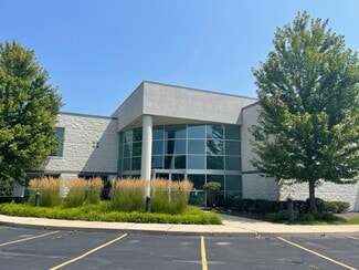Más detalles de N27W23539 Paul Rd, Pewaukee, WI - Oficina en alquiler