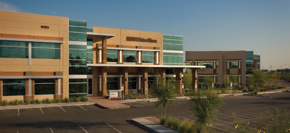 16165 N 83rd Ave, Peoria, AZ en alquiler - Foto del edificio - Imagen 1 de 9