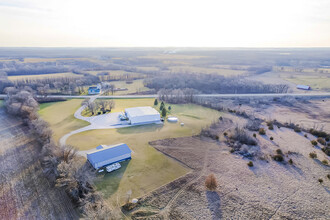 12446 W State Highway 81, Beloit, WI - VISTA AÉREA  vista de mapa - Image1