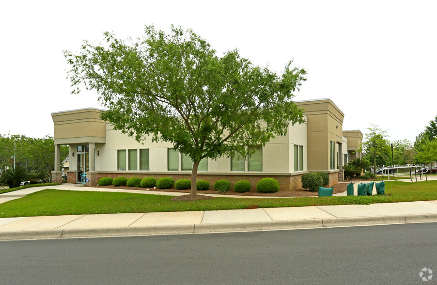 1909 Hillbrooke Trl, Tallahassee, FL en alquiler - Foto del edificio - Imagen 1 de 10