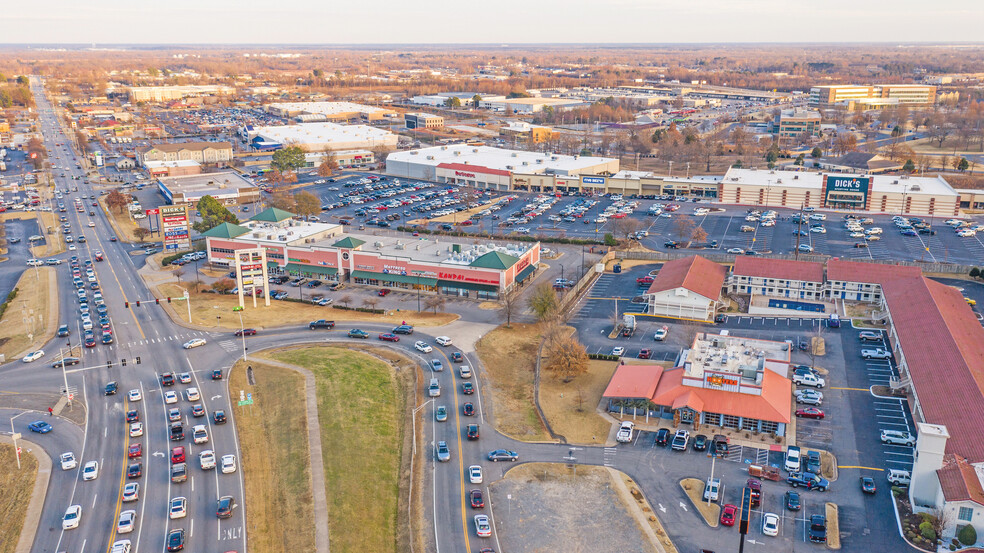 4122-4126 E McCain Blvd, North Little Rock, AR en alquiler - Foto del edificio - Imagen 3 de 5