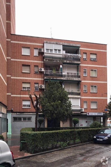 Local en Leganés, Madrid en alquiler - Foto del edificio - Imagen 2 de 2