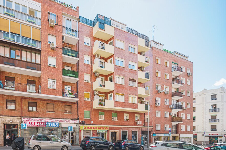 Edificio residencial en Madrid, Madrid en venta - Foto principal - Imagen 1 de 1