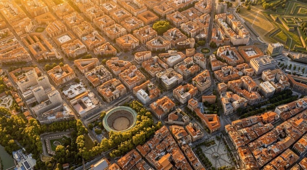 Local en Pamplona en alquiler - Vista aérea - Imagen 3 de 3