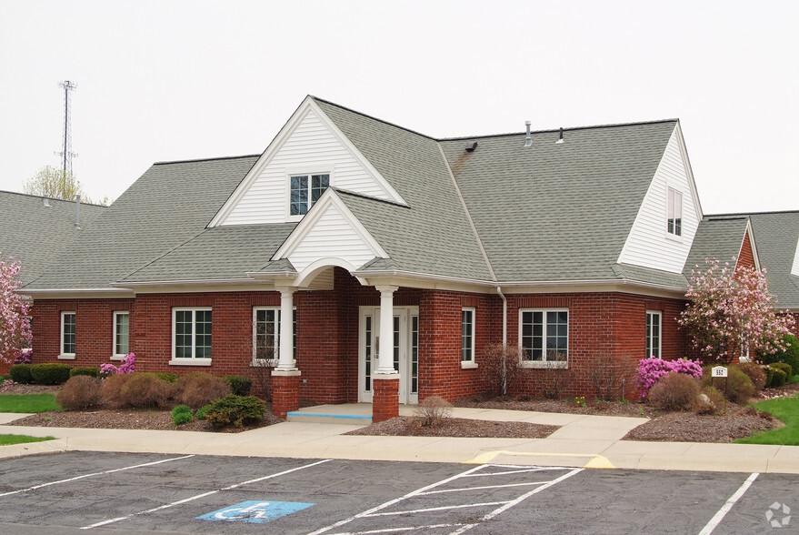 510 N Leavitt Rd, Amherst, OH en venta - Foto del edificio - Imagen 3 de 4