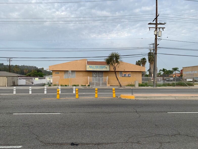 435 N Azusa Ave, La Puente, CA en venta - Foto del edificio - Imagen 1 de 4