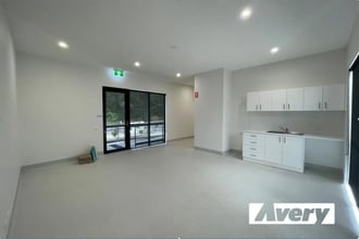 487 Main Rd, Glendale en alquiler Foto del interior- Imagen 1 de 4