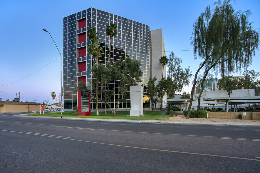 3330 N 2nd St, Phoenix, AZ en alquiler - Foto del edificio - Imagen 3 de 9