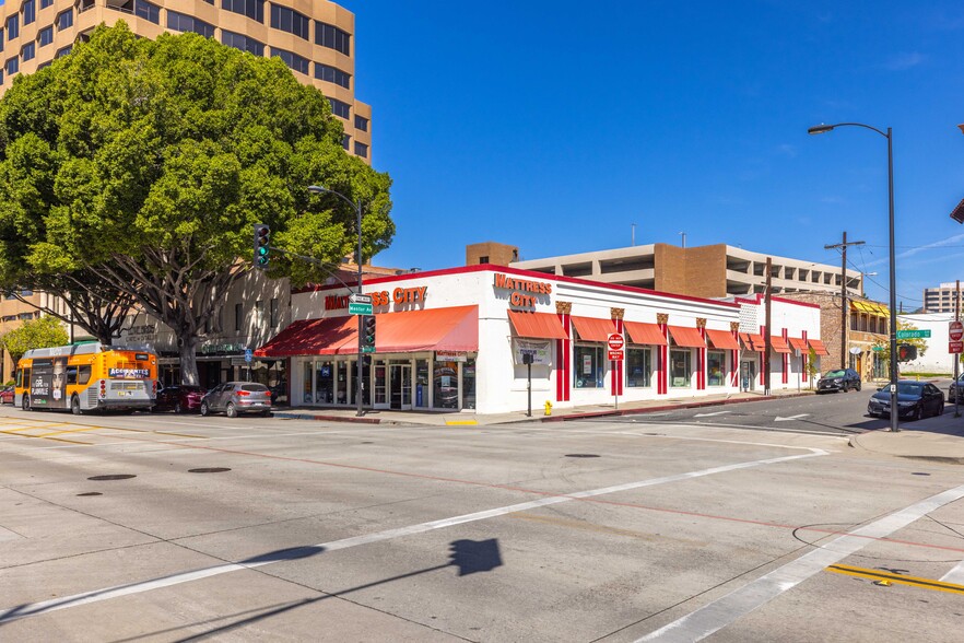 937 E Colorado Blvd, Pasadena, CA en alquiler - Foto del edificio - Imagen 1 de 16