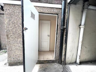 Más detalles de 84-86 High St, Southall - Oficina en alquiler