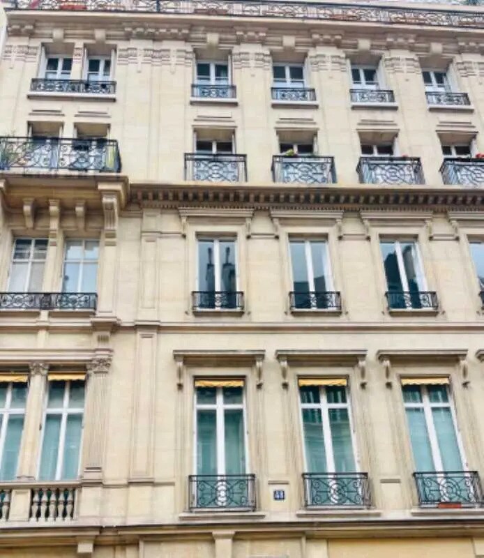 48 Rue De La Bienfaisance, Paris en venta Foto del edificio- Imagen 1 de 5