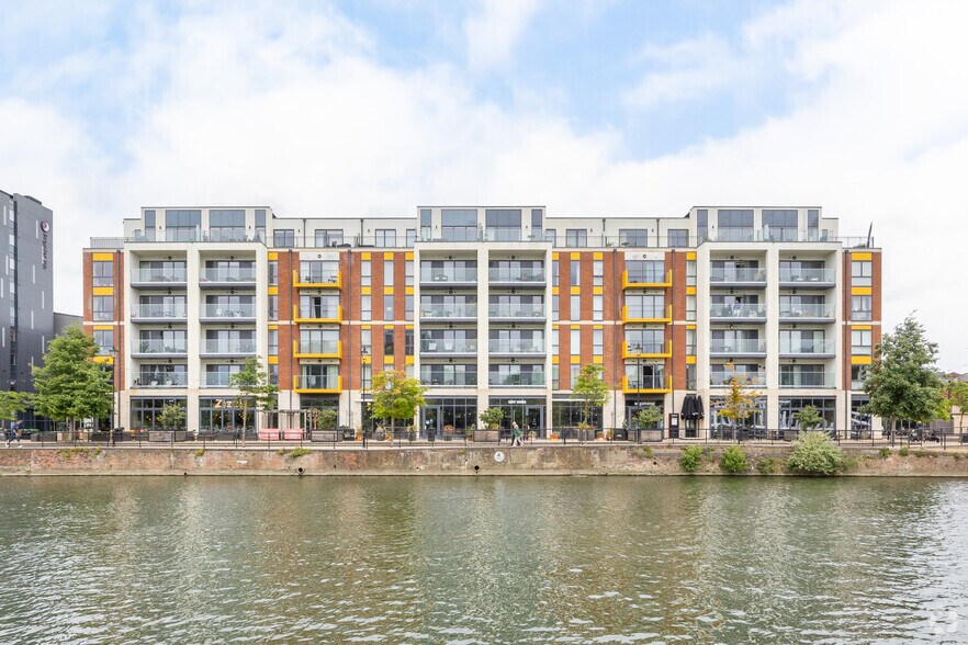 Riverside North, Bedford en venta - Foto del edificio - Imagen 3 de 4