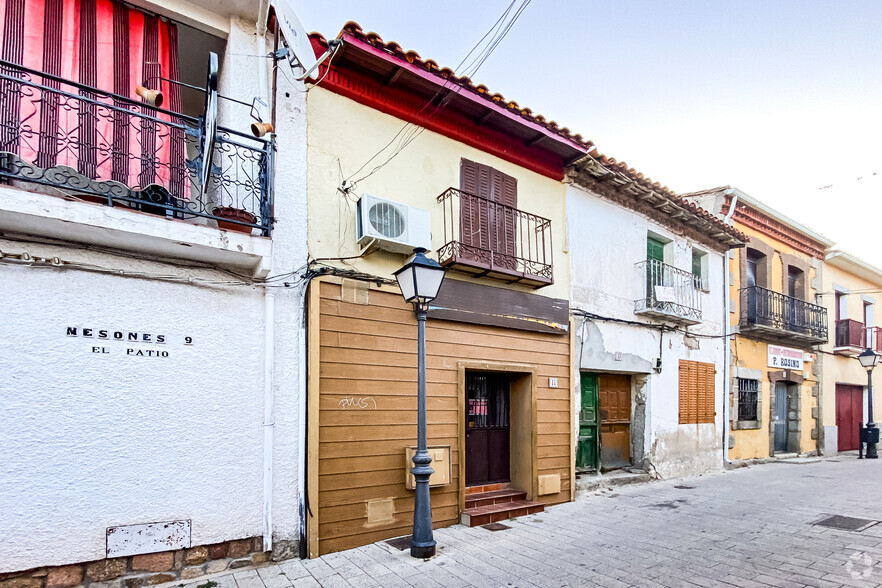 Calle Mesones, 11, Robledo De Chavela, Madrid en venta - Foto del edificio - Imagen 2 de 4