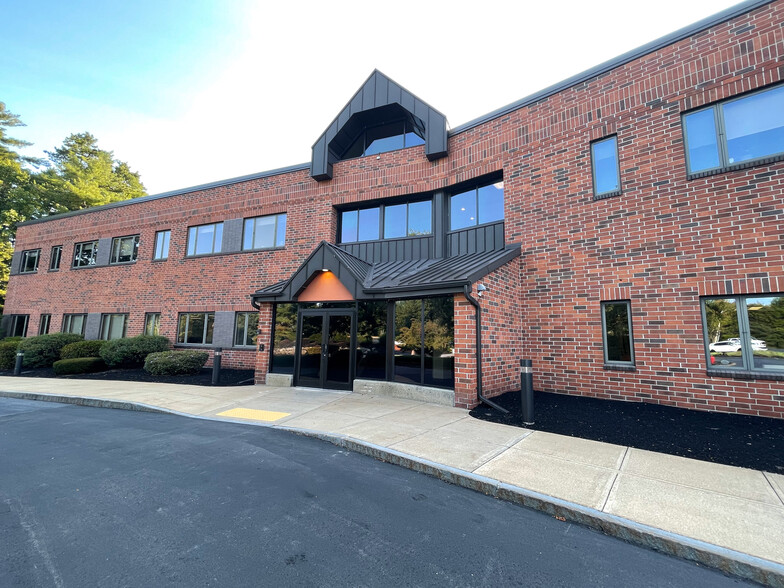 5 Commerce Park, Bedford, NH en alquiler - Foto del edificio - Imagen 1 de 14