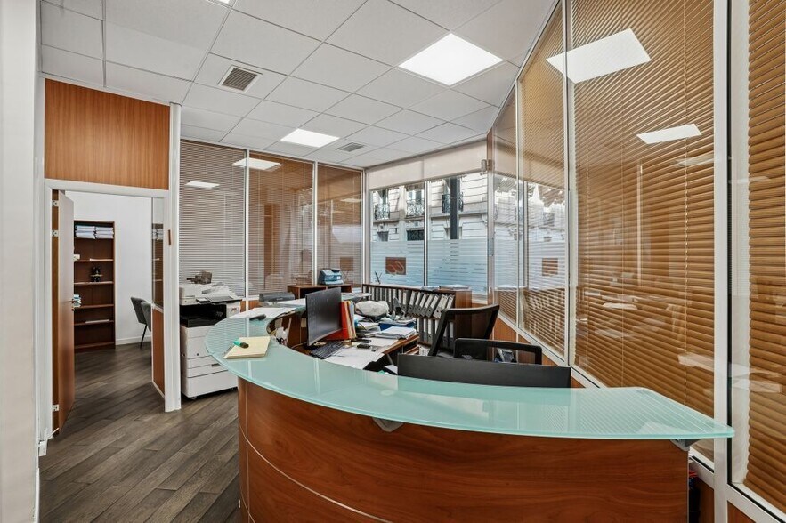 10 Rue Des Ternes, Paris en alquiler - Foto del edificio - Imagen 2 de 8