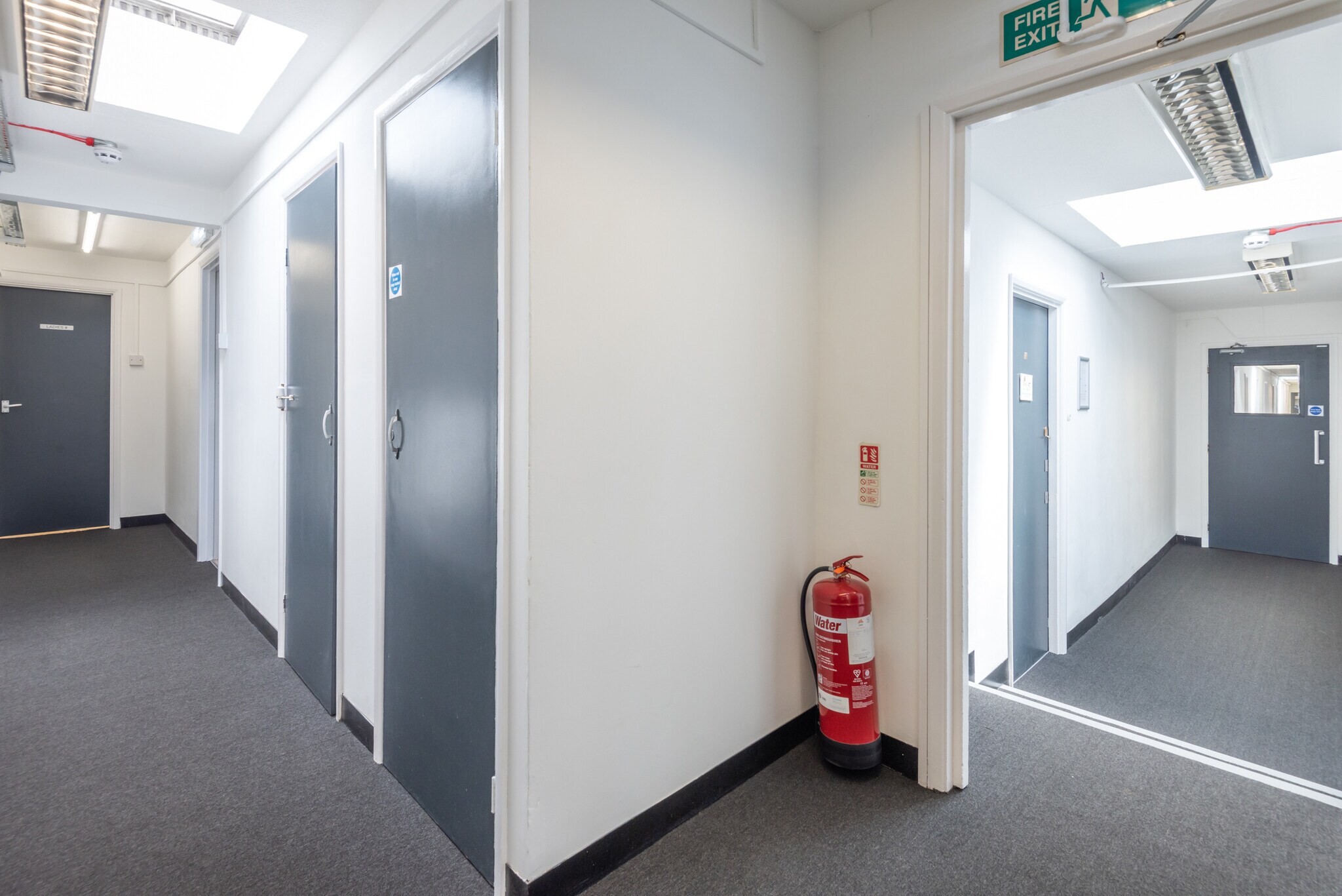 44-46 Terrace Rd, Walton On Thames en alquiler Foto del interior- Imagen 1 de 2