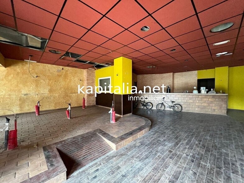 Local en Ontinyent en venta - Foto del edificio - Imagen 2 de 5