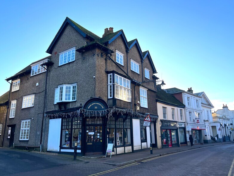 16-17 High St, Tring en alquiler - Foto del edificio - Imagen 1 de 5