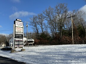 114 Londonderry Tpke, Hooksett, NH en alquiler Foto del edificio- Imagen 2 de 9