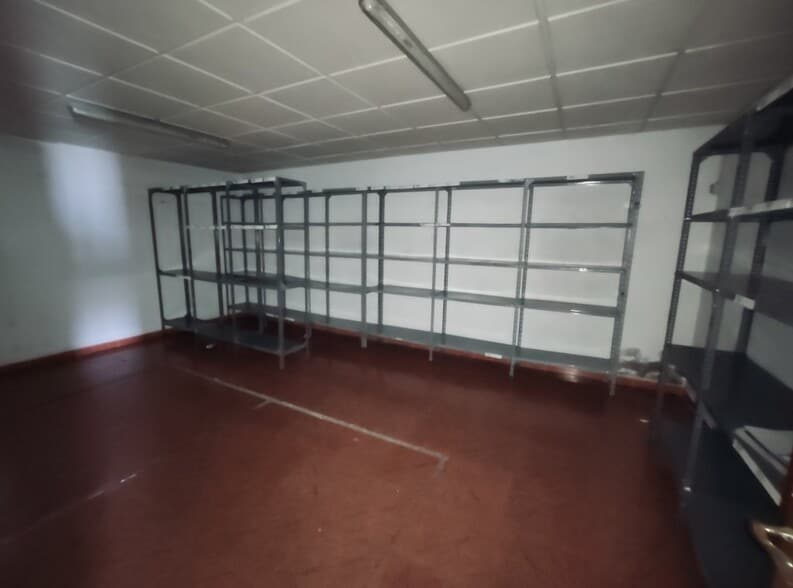 Nave en Quintanar de la Orden, Toledo en venta - Foto del interior - Imagen 3 de 5