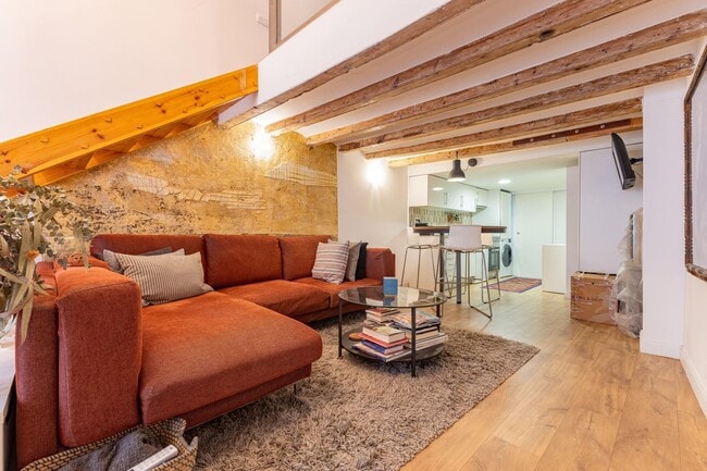 Más detalles de Carrer Roig, Barcelona - Edificio residencial​ en venta