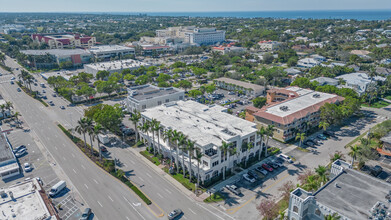 599 9th St N, Naples, FL - VISTA AÉREA  vista de mapa - Image1