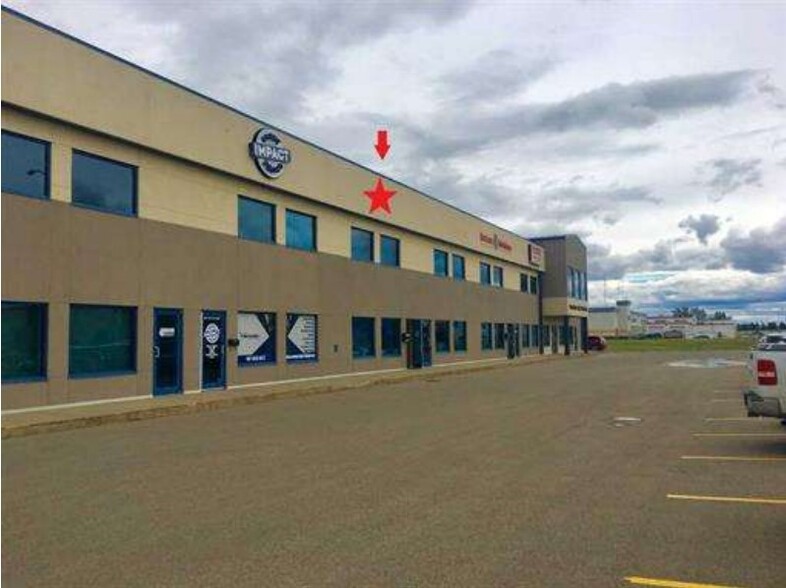 8715 109 St, Grande Prairie, AB en alquiler - Foto del edificio - Imagen 1 de 8