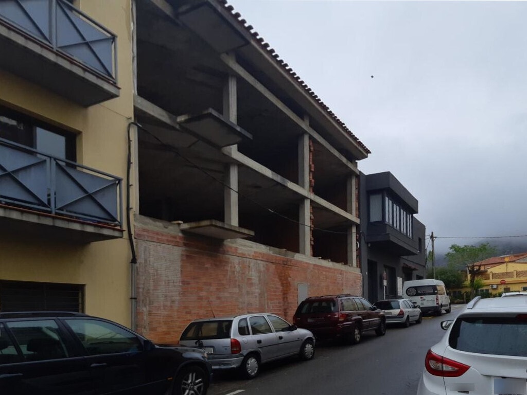 Terreno en Torroella de Montgrí, Gerona en venta Foto principal- Imagen 1 de 3