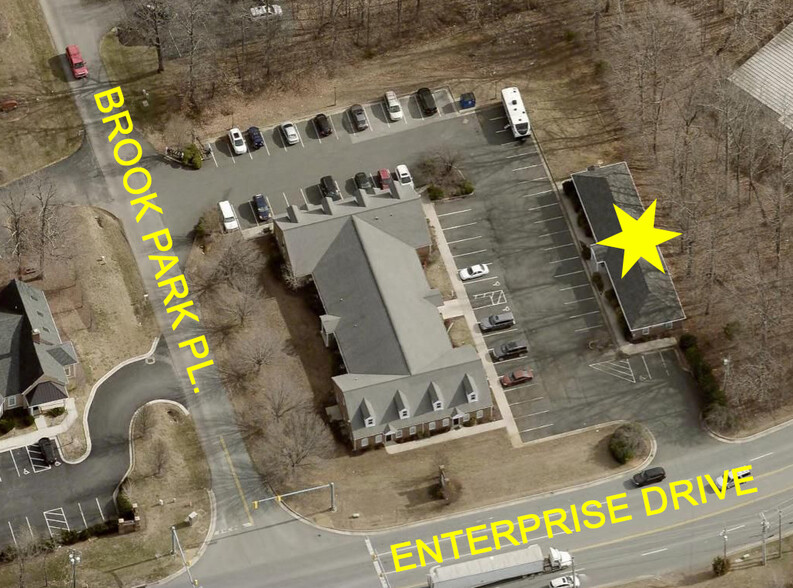 302 Enterprise Dr, Forest, VA en alquiler - Vista aérea - Imagen 2 de 2