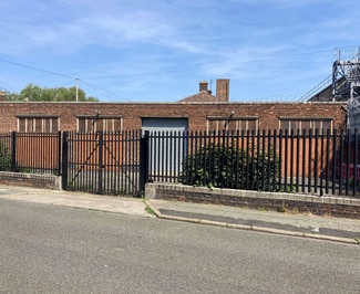 Más detalles de 11 Ritchie Ave, Liverpool - Nave en venta