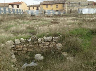 Más detalles de Calle Artera, Montealegre de Campos - Terreno en venta