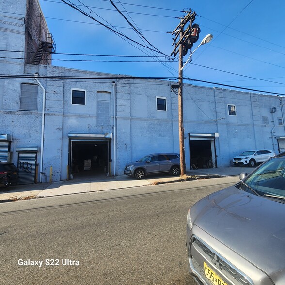 301-309 Mount Pleasant Ave, Newark, NJ en alquiler - Foto del edificio - Imagen 3 de 6