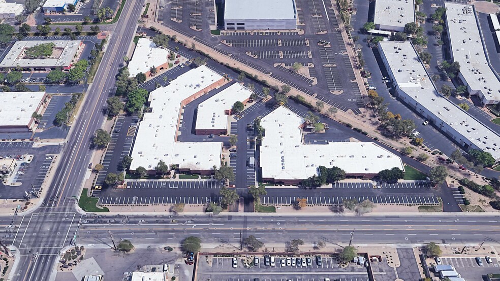 4013 E Broadway Rd, Phoenix, AZ en alquiler - Foto del edificio - Imagen 1 de 5