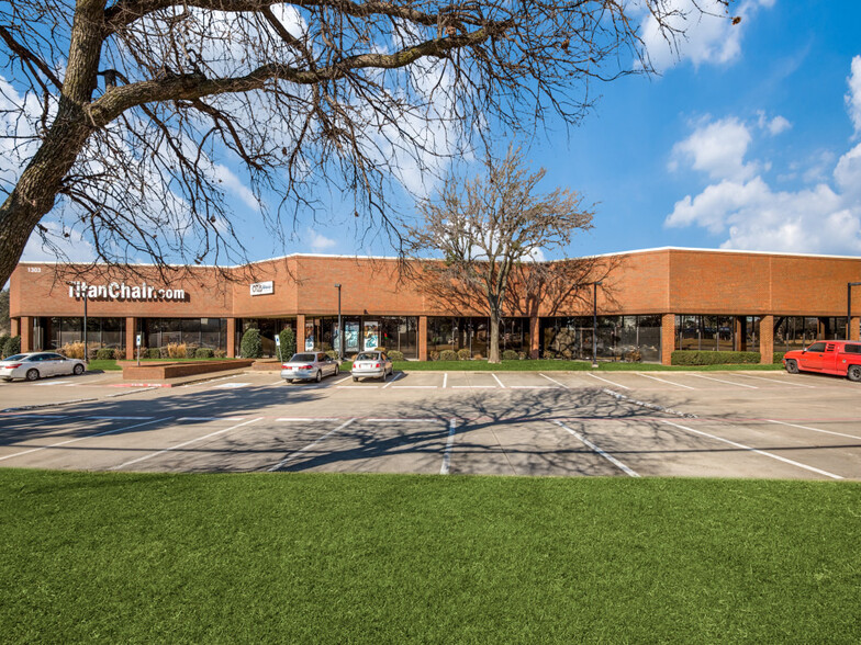 1303 Marsh Ln, Carrollton, TX en alquiler - Foto del edificio - Imagen 1 de 11