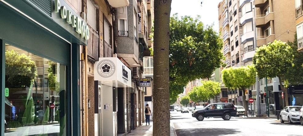 Carrer Vicente Blasco Ibáñez, 56, Elche, Alicante en venta - Foto del edificio - Imagen 3 de 5
