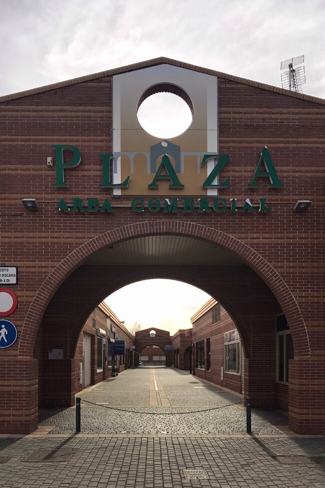 Más detalles de Avenida de España, 4, Villanueva de la Torre - Local en venta