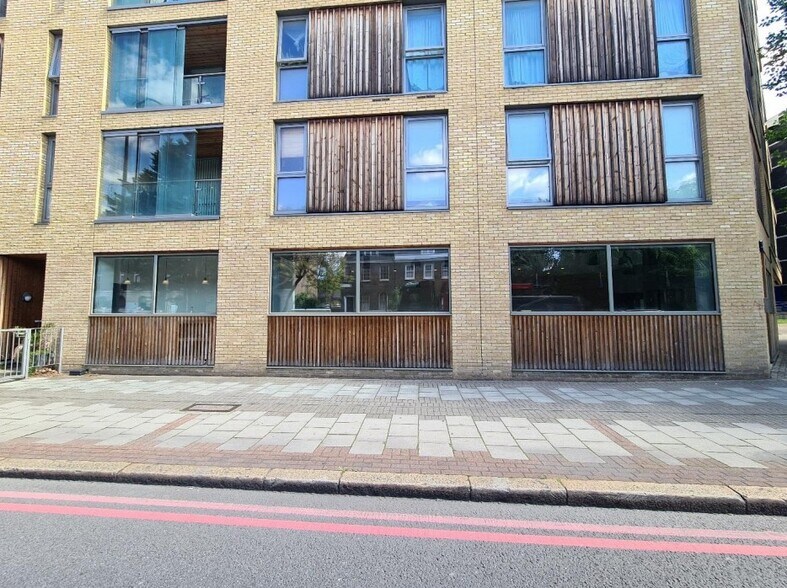 59-61 Camberwell New Rd, London en alquiler - Foto del edificio - Imagen 1 de 7