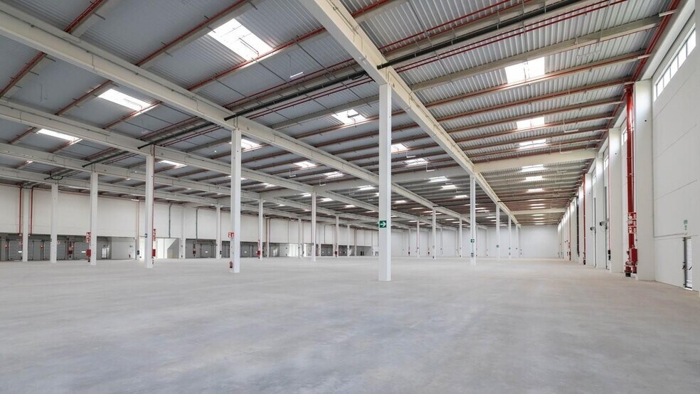 Calle Agustín de Betancourt, 5 - 9, Getafe, Madrid en alquiler - Foto del interior - Imagen 1 de 4