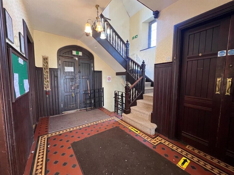 74 Long Ashton Rd, Long Ashton en venta - Foto del interior - Imagen 2 de 12