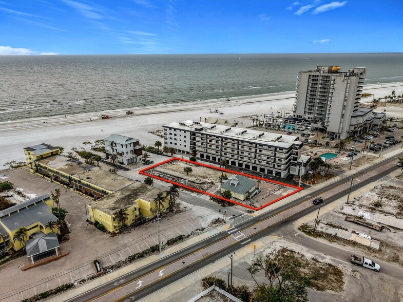 2100 Estero Blvd, Fort Myers Beach, FL en venta - Foto del edificio - Imagen 1 de 6