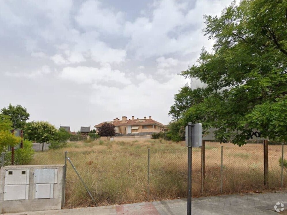 Calle de Guadalajara, 1, Villaviciosa de Odón, Madrid en venta Foto principal- Imagen 1 de 1