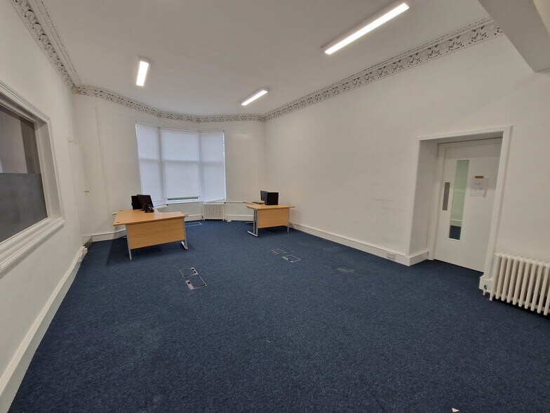 308 Albert Dr, Glasgow en venta - Foto del edificio - Imagen 2 de 5