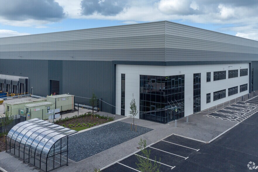 Gordon Banks Dr, Stoke On Trent en alquiler - Foto del edificio - Imagen 2 de 4