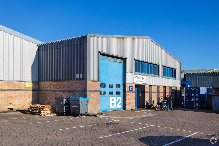 Newton Rd, Peacehaven en alquiler - Foto del edificio - Imagen 2 de 5