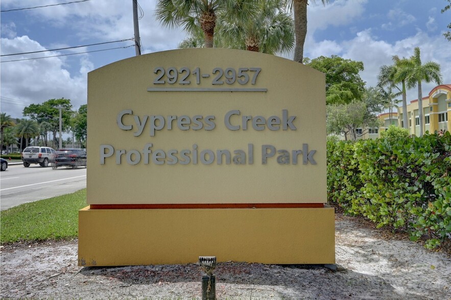 2957 W Cypress Creek Rd, Fort Lauderdale, FL en venta - Foto del edificio - Imagen 3 de 28