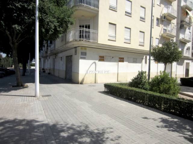 Local en Xàtiva, Valencia en alquiler - Foto del edificio - Imagen 2 de 6