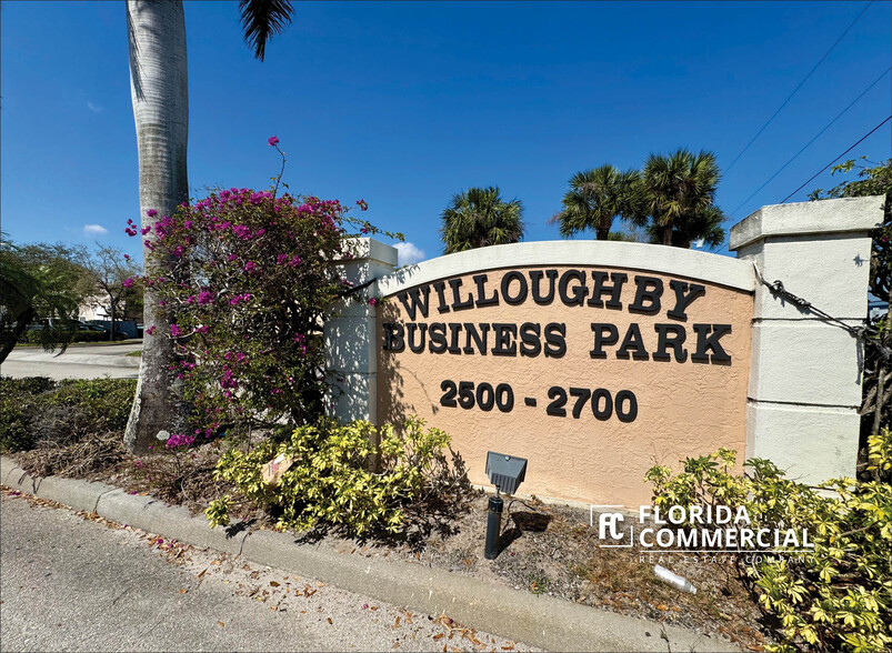 2662-2698 SE Willoughby Blvd, Stuart, FL en alquiler - Foto del edificio - Imagen 2 de 4