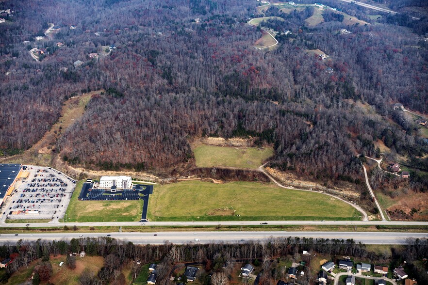 1200 Liberty Park Dr, Hurricane, WV en alquiler - Vista aérea - Imagen 2 de 15